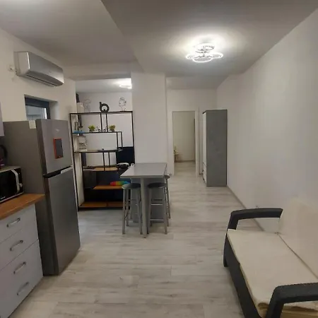 아파트 Mamaia Nord